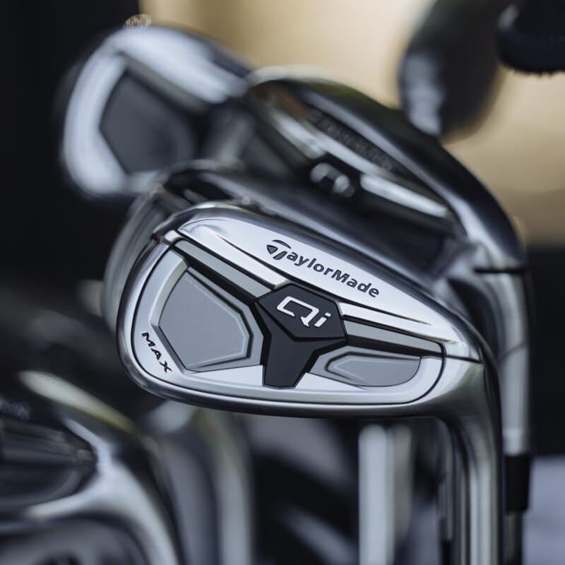 TaylorMade Qi Max IJzerset graphite rechts